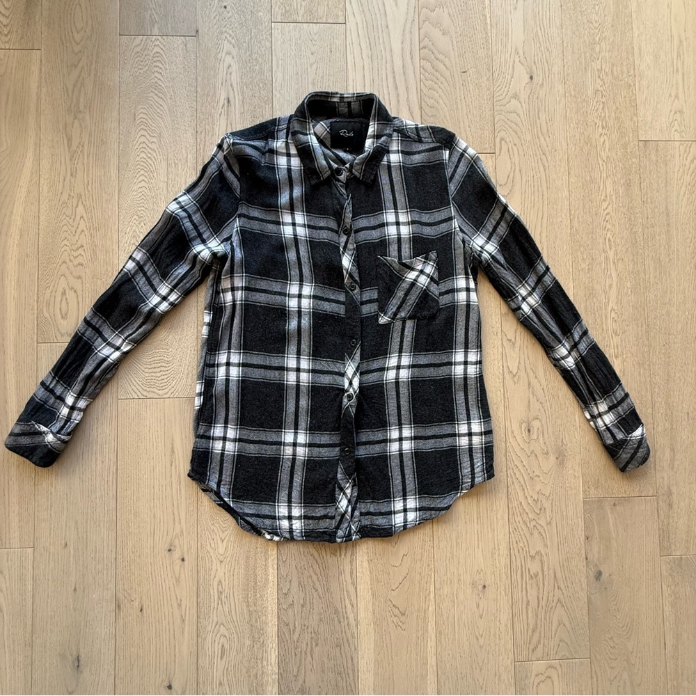 Rails Women’s Black and White Plaid Button Down Shirt Size Small